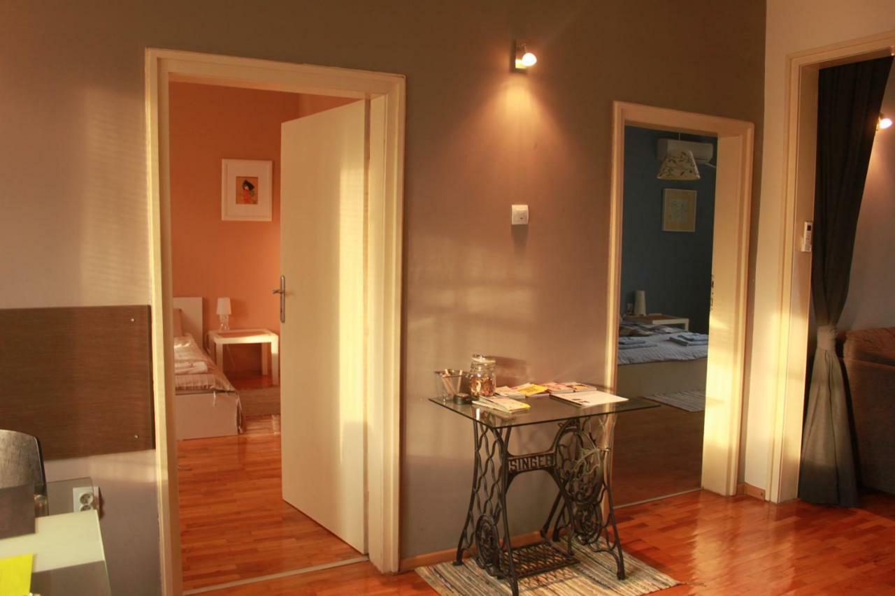Sunny Central Apartment Софія Екстер'єр фото