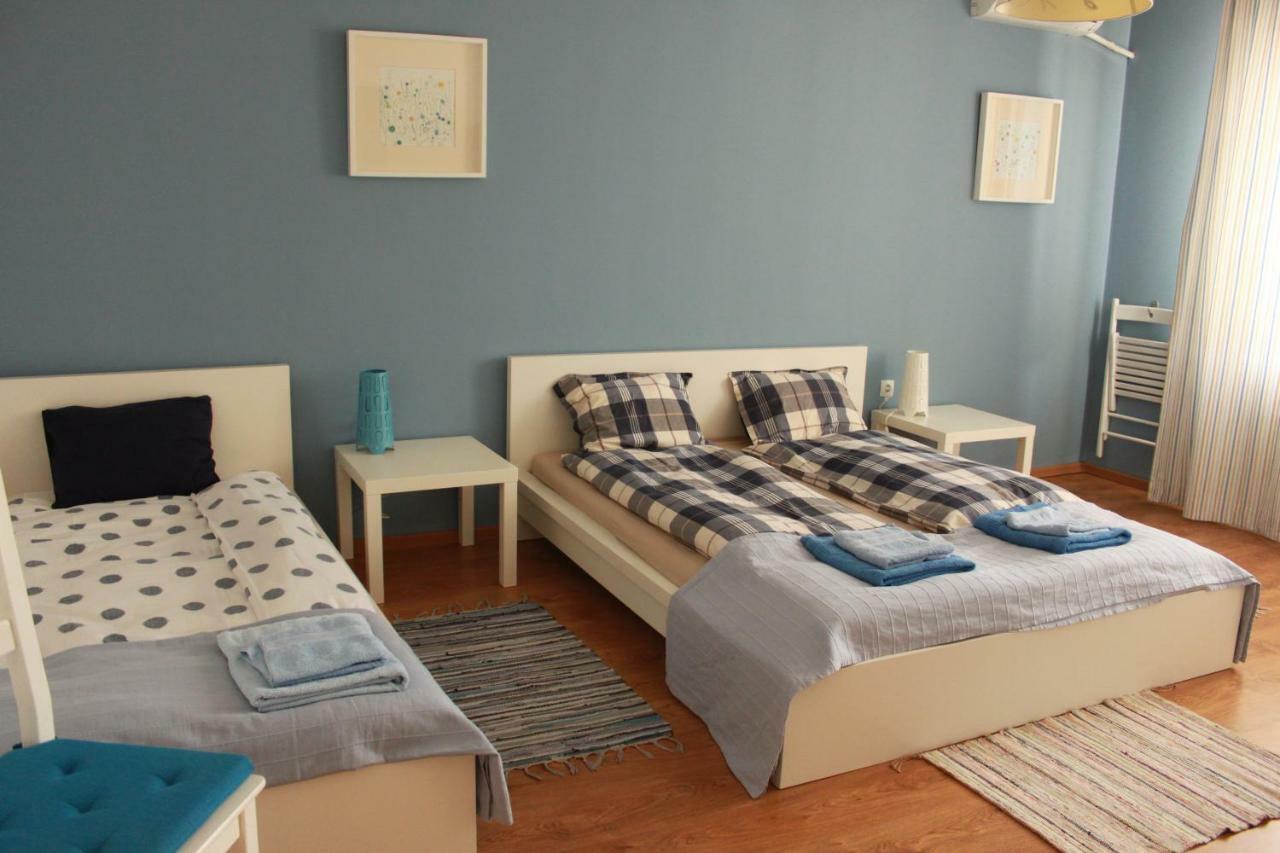 Sunny Central Apartment Софія Екстер'єр фото